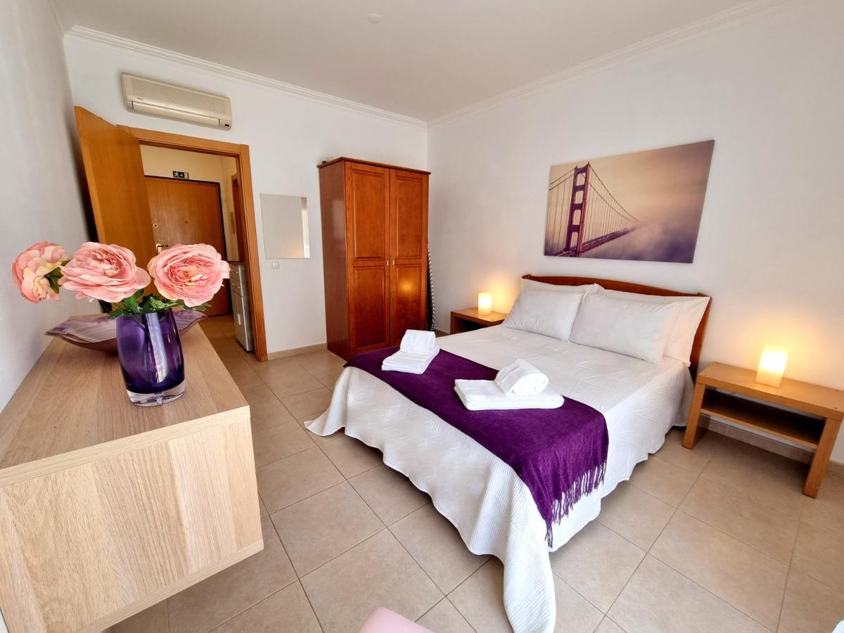 Flamingo Residence Apartment - Wifi/Pool/Netflix Portimao Luaran gambar